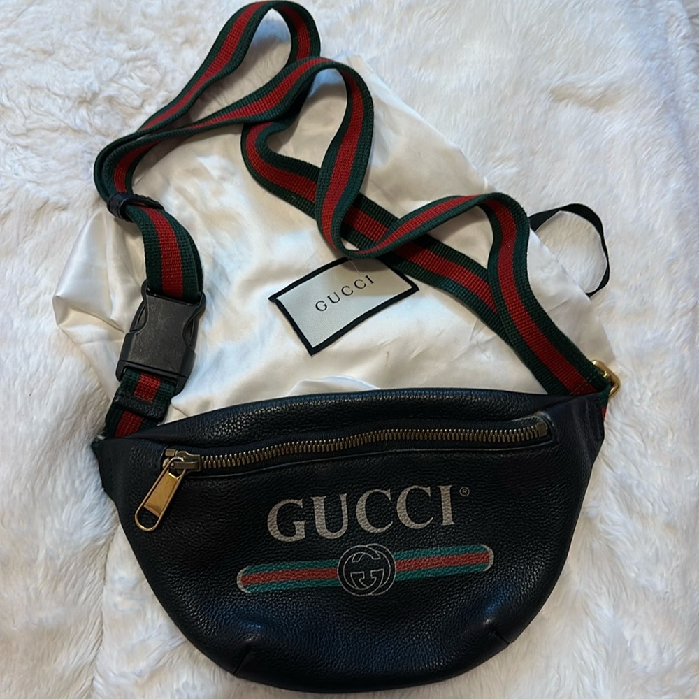 Gucci Vintage Belt Bag Authentic
